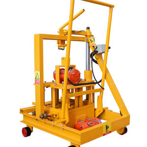 Machine à fabriquer des briques en béton, personnalisable, exportable, petite machine mobile mécanique pour briques creuses en béton - Product Image 2