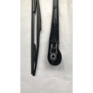 Lame d'<span class=keywords><strong>essuie</strong></span>-<span class=keywords><strong>glace</strong></span> arrière 50 cm pour Peugeot <span class=keywords><strong>807</strong></span> Citroën C8 avec raccord de pulvérisation de liquide - Product Image 4