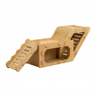 Escondite de Bambú Natural para Hámster con Pared de Escalada, Casa Transpirable para Mascotas Pequeñas, Forma Rectangular, Techo de Madera - Product Image 1