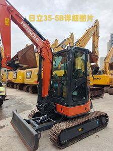 Mini-excavatrice sur chenilles Hitachi ZX35 d'occasion, moteur Isuzu, 3,5t, prix abordable à Shanghai, faible nombre d'heures de fonctionnement - Product Image 2