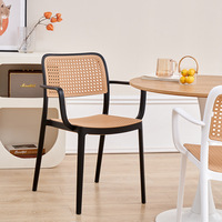 Chaise de salle à manger empilable en plastique, style nordique en rotin tressé, dossier ergonomique, pour la maison et le bureau