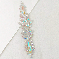 Autocollants en strass et cristaux pour le visage et le corps, bijoux faciaux pour festivals et soirées