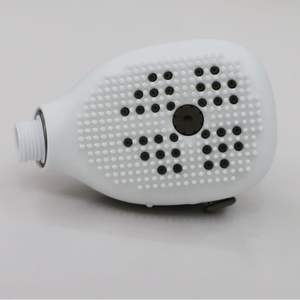 Brosse de douche portable en silicone souple Whale Baby pour le bain des animaux de compagnie - Product Image 2