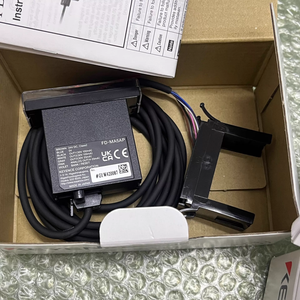 ชุดขยายสัญญาณ KEYENCE FD-MA5A |   เอาต์พุต NPN แบบติดตั้งบนแผงสำหรับเซ็นเซอร์วัดการไหลรุ่น FD-M FD MA5A - Product Image 3