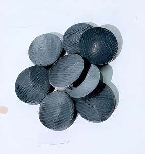 Boutons en corne de buffle de style animalier, écologiques et haut de gamme - Durables, polis, faits à la main pour vêtements et confections sur mesure - Vente en gros - Product Image 1