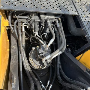 Excavatrice hydraulique sur chenilles Volvo EC290 d'occasion, 29 tonnes, modèle EC220 EC240 EC250, très demandée pour travaux d'ingénierie - Product Image 6