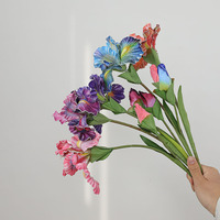 Kunstmatige iris bloemenboeket scène arrangement decoratie high-end realistische bruiloft buiten bloemdecoratie PVC Alice bloemen