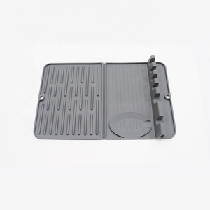Tapis de séchage de vaisselle en silicone écologique pour comptoir de cuisine ou évier, facile à nettoyer, résistant à la chaleur - Product Image 1
