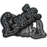 Patchs perlés de logo de lettres de conception personnalisée de haute qualité pour les vêtements