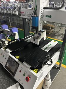 Robot de vissage automatique de bureau à 4 axes, machine à visser motorisée, machine à visser automatique pour le vissage des vis - Product Image 5