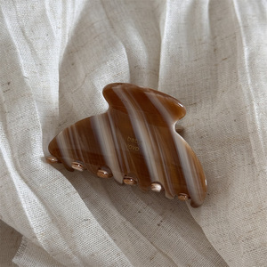 Pinza de Pelo Coreana de Acetato con Diseño Floral de 7CM, Media Pinza Francesa Redonda para Mujer, Decoración para el Cabello - Product Image 5