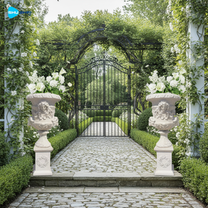 Coppia di <span class=keywords><strong>Statue</strong></span> <span class=keywords><strong>da</strong></span> <span class=keywords><strong>Giardino</strong></span> in Marmo Bianco Scolpite a Mano, Vasi Decorativi Classici per Villa e <span class=keywords><strong>Giardino</strong></span> in Stile Europeo - Product Image 2