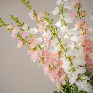 Flores Artificiales Mixtas de Tallo Único, de Plástico y Seda, Hechas a Mano, para Decoración de Bodas - Product Image 3