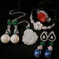 Bijoux personnalisés scintillants en pierre colorée en forme de goutte d'eau pour femme : bagues, clous d'oreilles, colliers et bracelets – Nouveauté très prisée