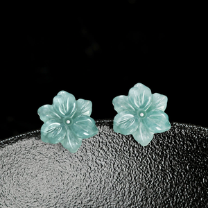Pendientes de Jade Natural Auténtico de Grado A, Diseño de Flor de Lirio Azul, Pétalos de Jade de Grado Hielo, Plata S925, Estilo Tradicional para Mujer - Product Image 1