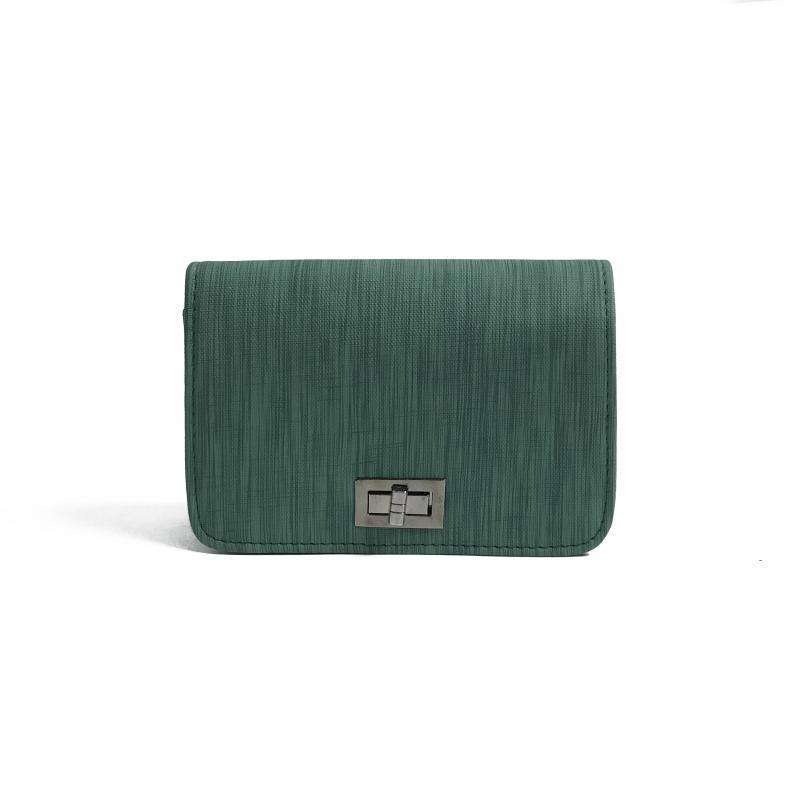 สีเขียว