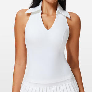 Débardeur de yoga moulant et respirant à col en V avec coussinets de poitrine intégrés pour femme, idéal pour le cross fitness et le tennis, avec logo frontal - Product Image 3