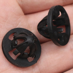 Clips de Plástico de Repuesto para Luces Traseras de Dodge RAM, Número OE 68084593, K286 - Product Image 5