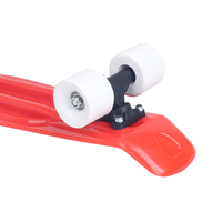 Scooters à quatre roues du fabricant principal Snake Board Skateboard Deck Adult PU Material pour débutants