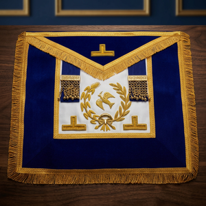 Tablier maçonnique fait main avec ruban bleu, colombe brodée or, couronne de laurier et franges – Régalia de Franc-maçon - Product Image 1