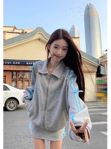 Felpa da Donna <span class=keywords><strong>MOJO</strong></span> Primavera-Autunno con Zip, Maniche Regolari Oversize, Colletto con Fiocco e Bottoni - Product Image 2