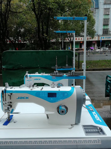 Used Jack Industrial Single Lockstitch <b>Sewing</b> <b>Machine</b> Automatic Electronic Computer Programmable <b>Machine</b> with <b>Table</b> - Product Image 2