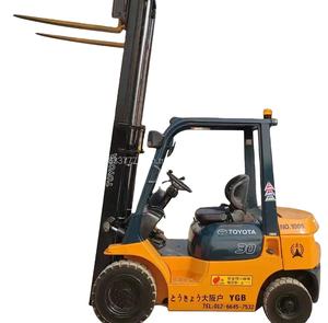 รถยก TOYOTA30 มือสอง เครื่องยกของ TOYOTA 3 ตัน ผลิตในญี่ปุ่น - Product Image 1