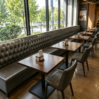 Ensemble de banquette en cuir commercial, table et chaises de restaurant en bois avec capitonnage pour café et hôtel