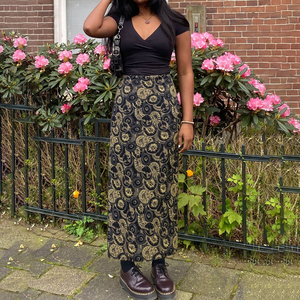กระโปรงถักลายโทเท็มวินเทจทรงเอไลน์ยาวคลุมเข่าสำหรับผู้หญิง ขายส่ง ลายพิมพ์เรโทร เอวต่ำ ทรงบาน แห้งเร็ว - Product Image 4