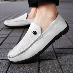 Mocassins pour hommes à bout rond, en PU, semelle en caoutchouc, doublure en peluche, couleur unie, toutes saisons, tendance - Product Image 4