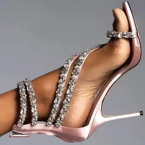 Diamanten Stenen Satijn Bovenste Nieuwe Mode Vrouwen Schoenen Witte Hoge Hak Dame Sandalen