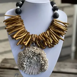 Golden coral jewellery designs beads necklace Handmade made in China