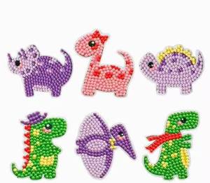 Autocollants de peinture diamantée en acrylique animaux de dessin animé XIXI, peints à la main, cadeau de dinosaure DIY pour enfants garçons - Product Image 3
