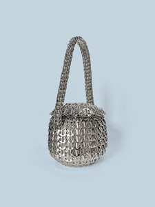 <span class=keywords><strong>Bolso</strong></span> Esférico Tejido con Lentejuelas Plateadas Metálicas Brillantes de Moda y Alta Demanda |   <span class=keywords><strong>Bolso</strong></span> de Mano y Bandolera para Mujer para Fiestas y Banquetes - Product Image 4