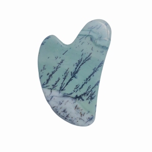Grattoir Gua Sha en bois pétrifié à veines distinctes pour la définition du visage, la relaxation musculaire du cou et du corps - Product Image 1