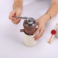 Machine à café avec torréfacteur et moulin intégrés, mini moulin à café manuel rechargeable portable en céramique