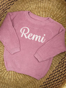 Pull à col rond personnalisé avec nom brodé pour enfants Sweet Spring pour garçons et filles - Tenue personnalisée pour tout-petits - Product Image 3