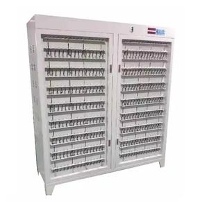 Machine de classement des cellules de batterie 18650 5V3A, 512 canaux, testeur de capacité de batterie lithium-ion 32650 - Product Image 4