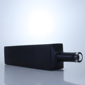 500ml <span class=keywords><strong>750ml</strong></span> Matte Đen Glass Gin chai Frosted đen tinh Thần Rượu <span class=keywords><strong>Vodka</strong></span> Glass Wine Bottle - Product Image 4