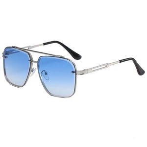Nouvelles Lunettes De Soleil grande montatura Punk stile esplosione occhiali da sole Lunettes De Soleil De De <span class=keywords><strong>La</strong></span> Mode - Product Image 1