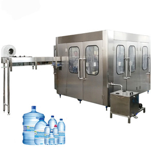Mini ligne de <span class=keywords><strong>remplissage</strong></span> d'eau minérale avec convoyeur pour ligne de <span class=keywords><strong>remplissage</strong></span> d'eau en bouteille - Product Image 1