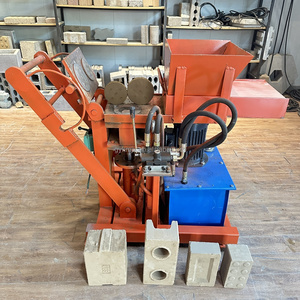 Venta caliente exportación <span class=keywords><strong>barro</strong></span> y suelo rojo máquina de formación automática hidráulica 380V/220V bloque de enclavamiento maquinaria de fabricación de ladrillos - Product Image 5