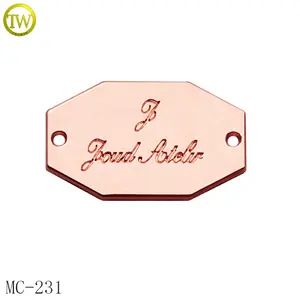 Targa personalizzata con marchio in oro rosa firmata bikini logo in metallo etichetta di abbigliamento etichette in metallo con fori
