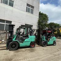 Chariot élévateur diesel d'occasion 3 tonnes à prix avantageux, chariot élévateur Mitsubishi 3 étages FD30NT en bon état