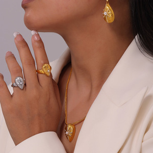 Luxury Fashion Jewelry Texture Titanium Steel Eight Awn Star Diamond-Embedded Shell <strong>Bead</strong> Pendant Earrings <strong>Rings</strong> <strong>Necklaces</strong> Suit - Product Image 1