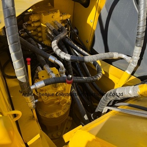 Excavatrice sur chenilles Komatsu d'occasion importée du Japon : modèles PC160, PC200, PC110, PC120, PC130, PC160-7 - Product Image 2