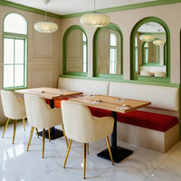 Ensemble de table et de chaises de style moderne et élégant, en bois, avec revêtement en velours, pour café, restaurant, banquette, mobilier pour café