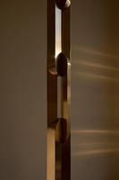Commandes d'échantillons bienvenues, Luminaire suspendu linéaire en métal sur mesure, Décoration minimaliste, Lustre LED pour escalier