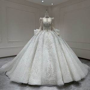 Vestido de Novia Moderno con Lentejuelas y Cristales, Cola Capilla, Manga Regular, Espalda Descubierta, Apliques, Largo hasta el Suelo, Escote Corazón - Product Image 1