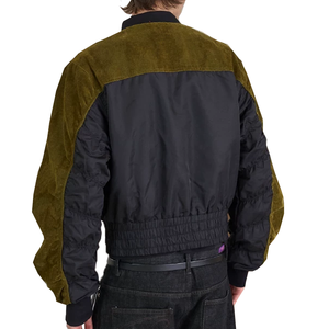Chaqueta Bomber Oversize de Streetwear al por Mayor con Detalles de Remaches para Hombre, Chaqueta Aviador de Nylon con Parches de Tela de Sarga Flocada - Product Image 2